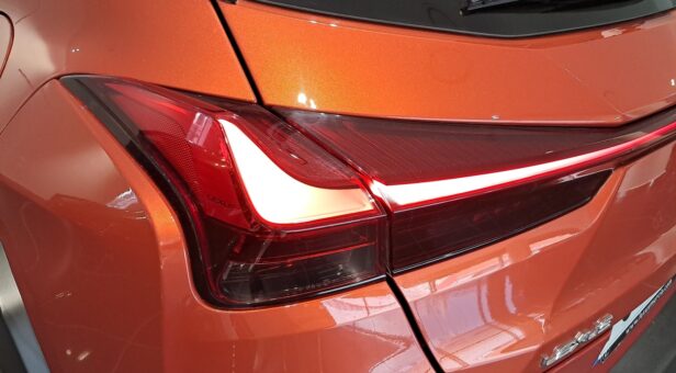 LEXUS UX HIBRIDO UX 250h 2WD