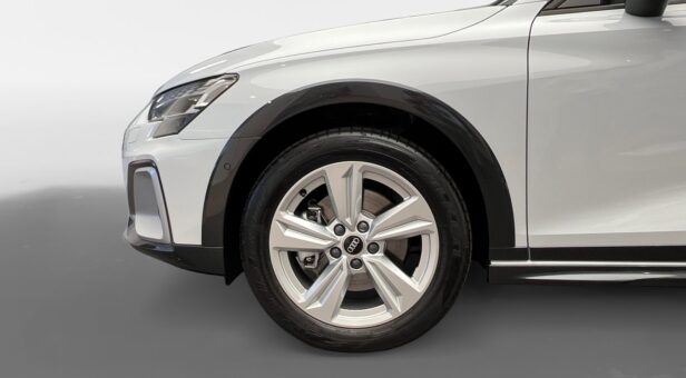 AUDI A3 BERLINA CON PORTON 2.0 TDI 110KW S TRON ALLSTREET ADVANCED 150 5p AUDI A3 BERLINA CON PORTON 2.0 TDI 110KW S TRON ALLSTREET ADVANCED 150 5p