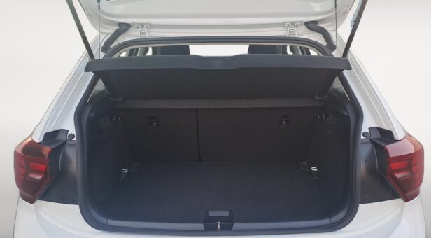 VOLKSWAGEN POLO BERLINA CON PORTON 1.0 TSI 81KW DSG LIFE 110 5p