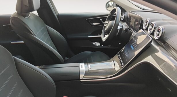 MERCEDES C-CLASS C 300 de