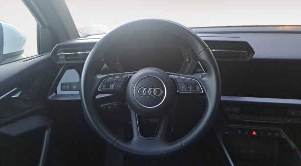 AUDI A3 SEDAN 1.5 30 TFSI MHEV S TRONIC ADVANCED 116 4p