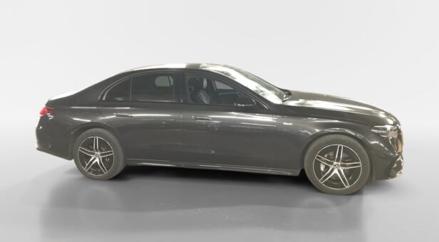 MERCEDES E-CLASS E 300 de MERCEDES E-CLASS E 300 de
