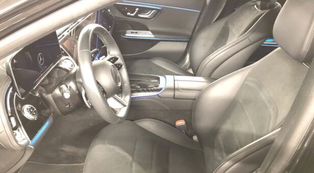 MERCEDES E-CLASS E 300 de MERCEDES E-CLASS E 300 de