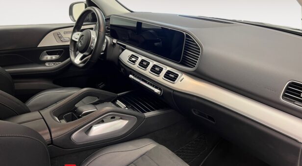 MERCEDES GLE 350 e 4MATIC MERCEDES GLE 350 e 4MATIC