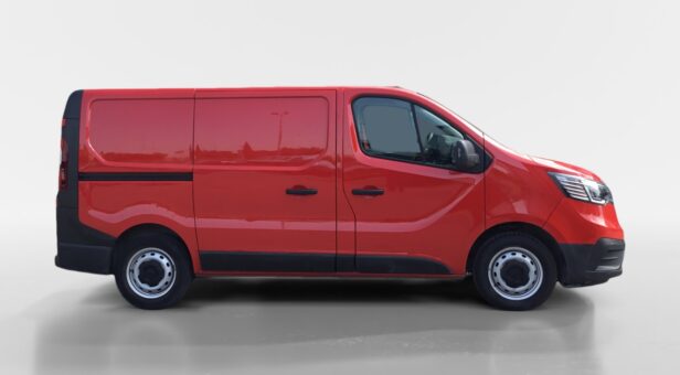 RENAULT TRAFIC FURGON 2.0 ENERGY BLUEDCI 107KW 29 L1H1 EDC 145 4p RENAULT TRAFIC FURGON 2.0 ENERGY BLUEDCI 107KW 29 L1H1 EDC 145 4p