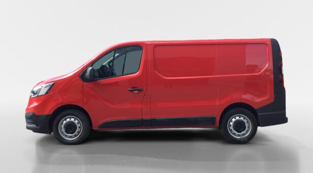 RENAULT TRAFIC FURGON 2.0 ENERGY BLUEDCI 107KW 29 L1H1 EDC 145 4p RENAULT TRAFIC FURGON 2.0 ENERGY BLUEDCI 107KW 29 L1H1 EDC 145 4p