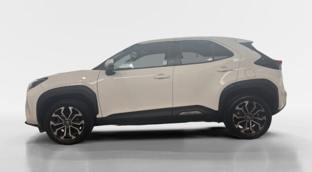 TOYOTA YARIS CROSS TODOTERRENO 1.5 VVT-I HYBRID ACTIVE TECH 116 5p TOYOTA YARIS CROSS TODOTERRENO 1.5 VVT-I HYBRID ACTIVE TECH 116 5p