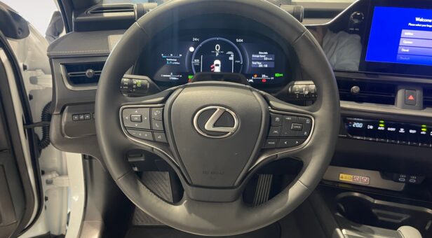 LEXUS UX HIBRIDO 300h F SPORT 4×2