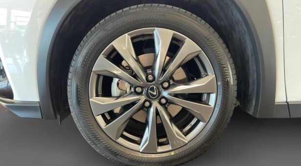 LEXUS UX HIBRIDO 300h F SPORT 4×2