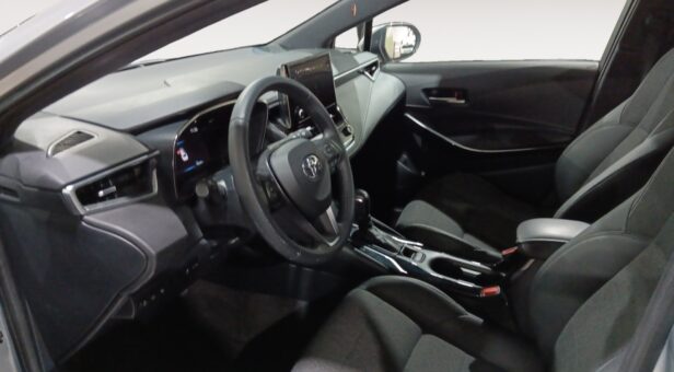 TOYOTA COROLLA FAMILIAR 1.8 HEV STYLE E-CVT 140 5p