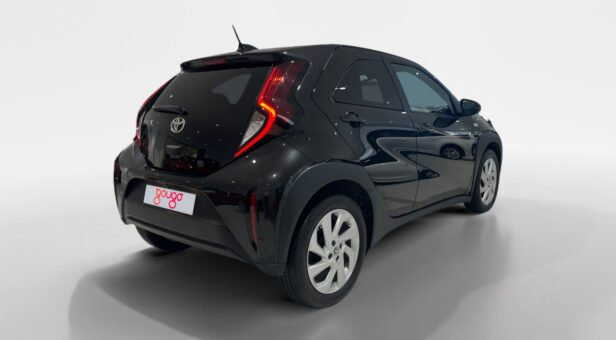 TOYOTA AYGO X TODOTERRENO 1.0 VVT-I PLAY 72 5p