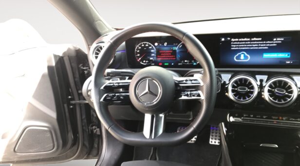 MERCEDES CLA -CLASS CLA 250 e COUPE MERCEDES CLA -CLASS CLA 250 e COUPE