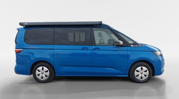 VOLKSWAGEN COMERCIALES LCV CALIFORNIA BEACH CAMPER 2.0 TDI 110 KW (150 cv) DSG 7 VEL. CON VOLADIZO