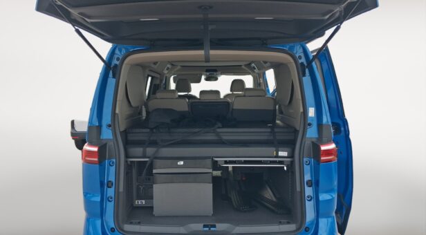 VOLKSWAGEN COMERCIALES LCV CALIFORNIA BEACH CAMPER 2.0 TDI 110 KW (150 cv) DSG 7 VEL. CON VOLADIZO