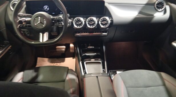 MERCEDES B-CLASS B 200 d