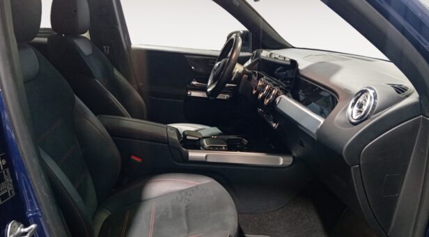 MERCEDES CLASE GLB -CLASS GLB 200 d AMG LINE