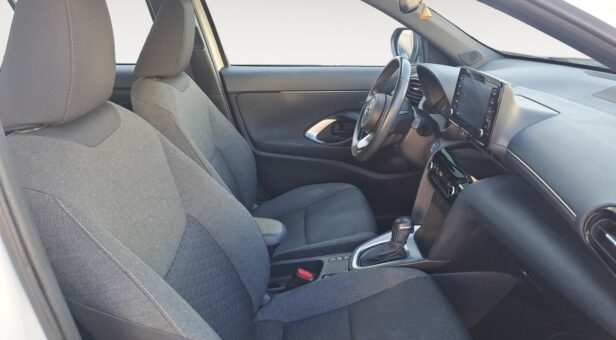 TOYOTA YARIS CROSS TODOTERRENO 1.5 VVT-I HYBRID ACTIVE TECH PACK CONFORT 116 5p