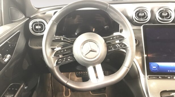 MERCEDES C-CLASS C 220 d ESTATE MERCEDES C-CLASS C 220 d ESTATE