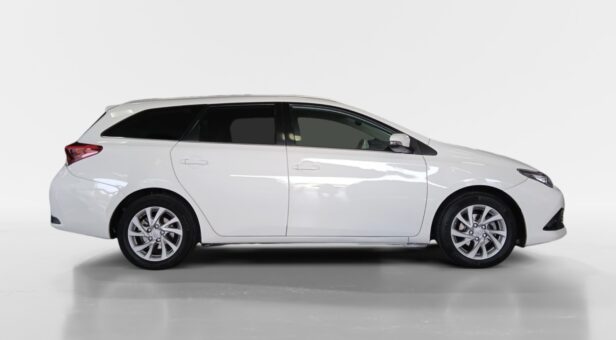 TOYOTA AURIS FAMILIAR 1.2T 116 HP ACTIVE 116 5p