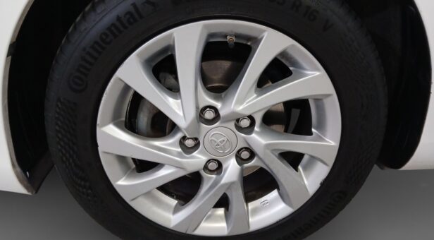 TOYOTA AURIS FAMILIAR 1.2T 116 HP ACTIVE 116 5p