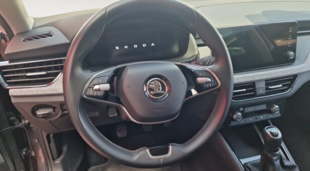 SKODA SCALA BERLINA CON PORTON 1.0 TSI 85KW SELECTION 115 5p SKODA SCALA BERLINA CON PORTON 1.0 TSI 85KW SELECTION 115 5p