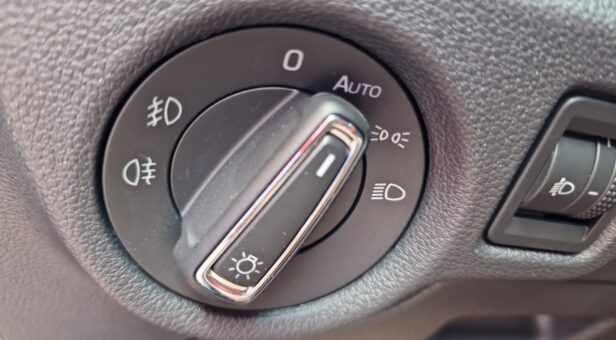 SKODA SCALA BERLINA CON PORTON 1.0 TSI 85KW SELECTION 115 5p SKODA SCALA BERLINA CON PORTON 1.0 TSI 85KW SELECTION 115 5p