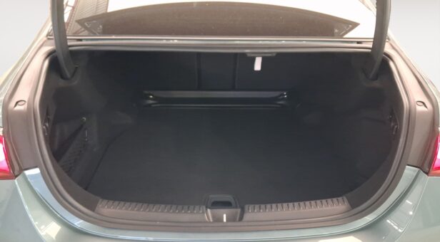 MERCEDES E-CLASS E 220 d