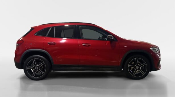 MERCEDES CLASE GLA -CLASS GLA 250 e AMG LINE
