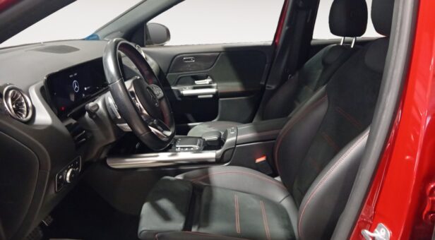 MERCEDES CLASE GLA -CLASS GLA 250 e AMG LINE