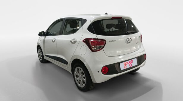 HYUNDAI I10 BERLINA CON PORTON 1.0 KLASS AT 67 5p