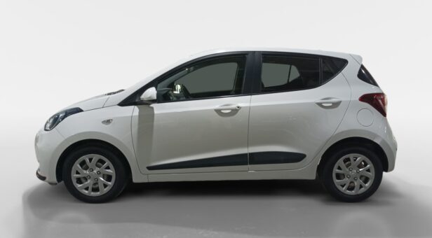 HYUNDAI I10 BERLINA CON PORTON 1.0 KLASS AT 67 5p