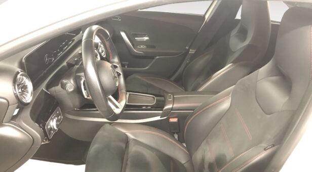 MERCEDES CLASE A A 200 d AMG LINE