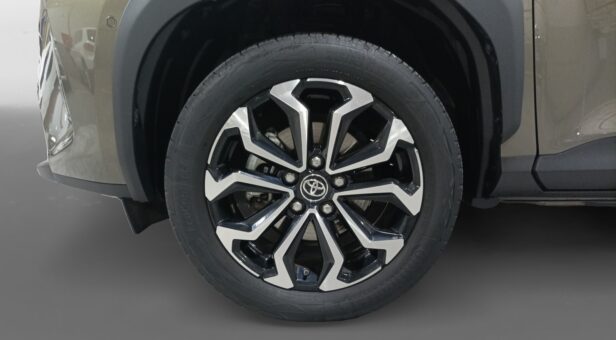 TOYOTA YARIS CROSS TODOTERRENO 1.5 VVT-I HYBRID ACTIVE TECH + PACK CONFOR 116 5p TOYOTA YARIS CROSS TODOTERRENO 1.5 VVT-I HYBRID ACTIVE TECH + PACK CONFOR 116 5p