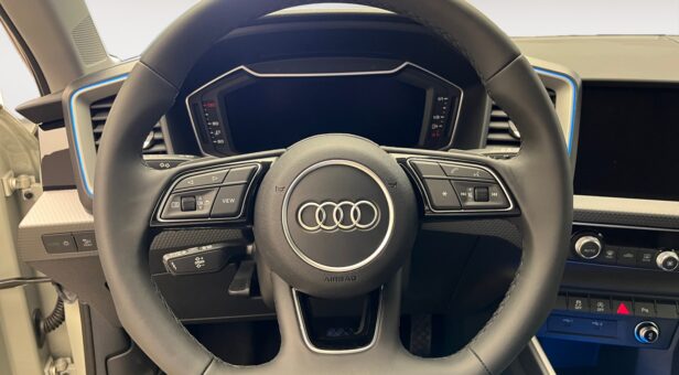 AUDI A1 BERLINA CON PORTON 1.0 30 TFSI S TRONIC ADRENALIN SPORTBACK 116 5p AUDI A1 BERLINA CON PORTON 1.0 30 TFSI S TRONIC ADRENALIN SPORTBACK 116 5p