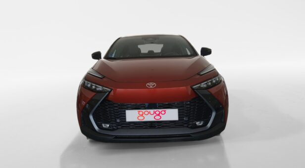 TOYOTA C-HR Toyota C-HR Plug-in Hybrid 220 e-CVT 5P Spirit