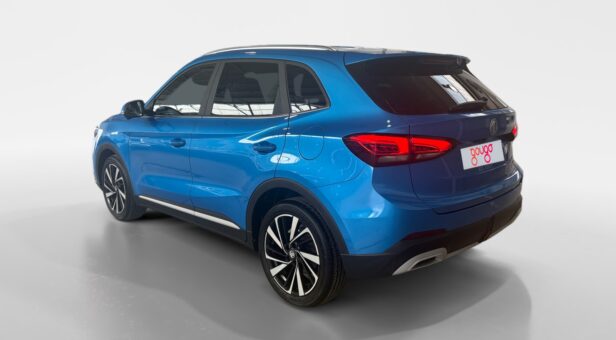 MG ZS MG ZS HEV Luxury MY25 MG ZS MG ZS HEV Luxury MY25