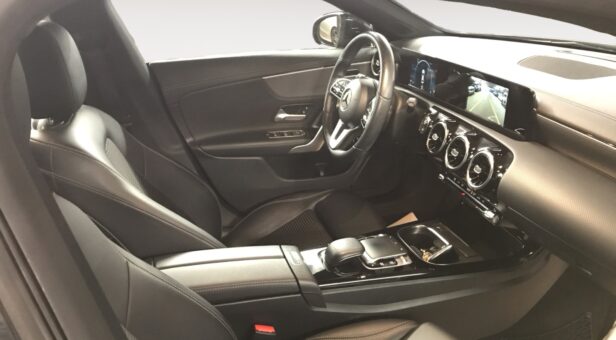MERCEDES CLA -CLASS CLA 200 d
