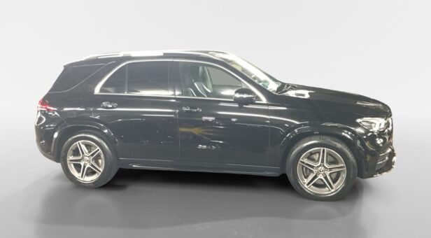 MERCEDES GLE -CLASS GLE 300 d 4MATIC AMG LINE