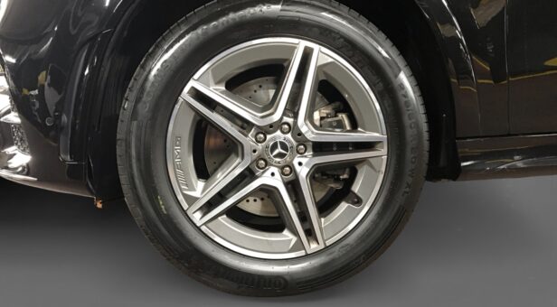 MERCEDES GLE -CLASS GLE 300 d 4MATIC AMG LINE