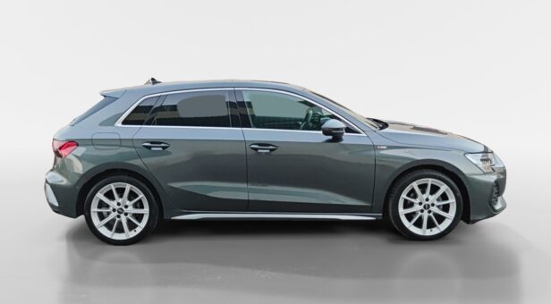 AUDI A3 BERLINA CON PORTON 2.0 35 TDI S TRONIC S LINE SPORTBACK 150 5p AUDI A3 BERLINA CON PORTON 2.0 35 TDI S TRONIC S LINE SPORTBACK 150 5p