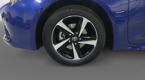 TOYOTA COROLLA FAMILIAR 1.8 HYBRID ACTIVE PLUS E-CVT 140 5p