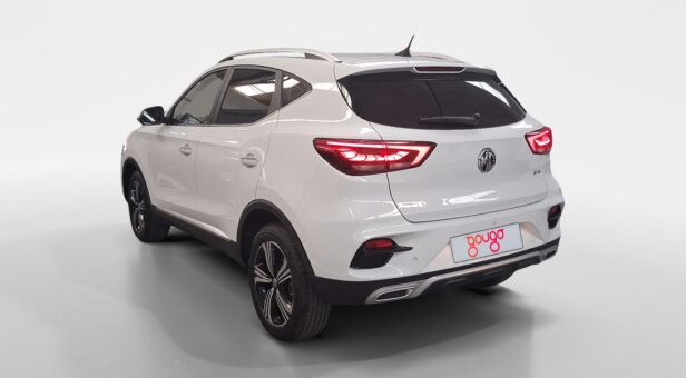 MG ZS 1.5L 5mt COM MY24