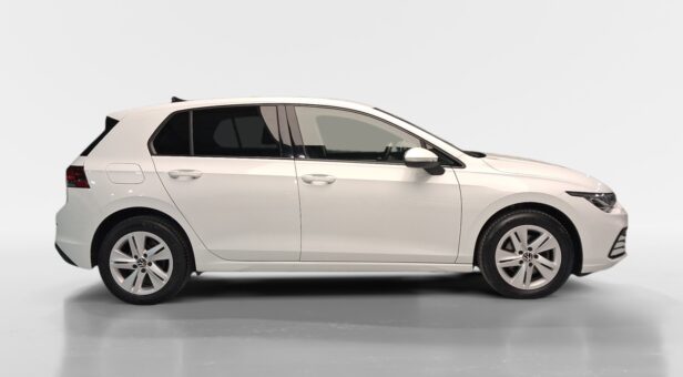 VOLKSWAGEN GOLF BERLINA CON PORTON 2.0 TDI 85KW LIFE 115 5p VOLKSWAGEN GOLF BERLINA CON PORTON 2.0 TDI 85KW LIFE 115 5p