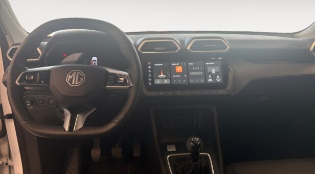 MG ZS MG ZS ICE 1.5L MT 2wd COM LHD MG ZS MG ZS ICE 1.5L MT 2wd COM LHD