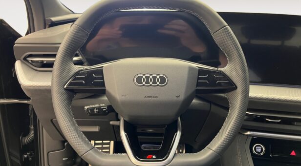 AUDI Q5 SPORTBACK TODOTERRENO 2.0 TFSI MHEV 150KW BLACK LINE S TR QUAT 204 5p