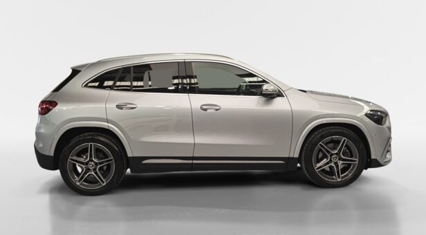 MERCEDES GLA -CLASS GLA 200 d