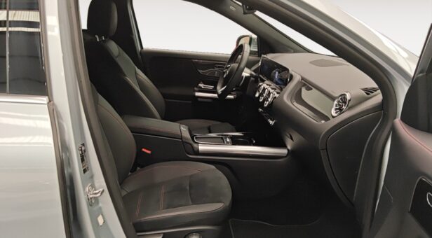 MERCEDES GLA -CLASS GLA 200 d