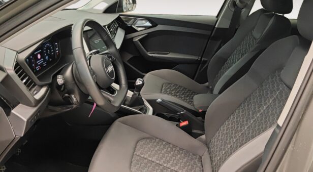 AUDI A1 BERLINA CON PORTON 1.0 30 TFSI ADRENALIN BLACK ED SPORTBACK 116 5p