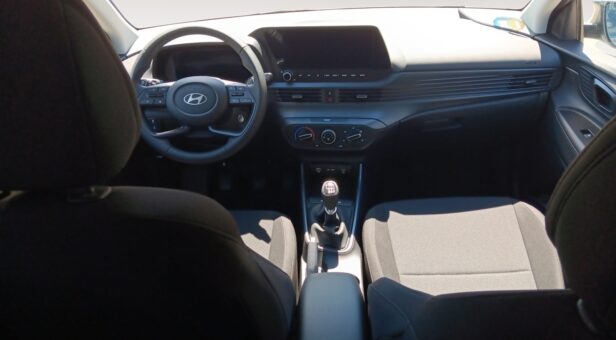 HYUNDAI I20 BERLINA CON PORTON 1.0 TGDI MHEV KLASS 100 5P
