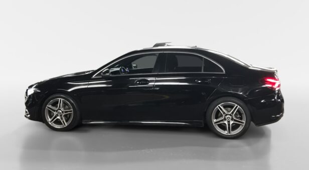 MERCEDES A-CLASS A 200 SEDAN AMG Line